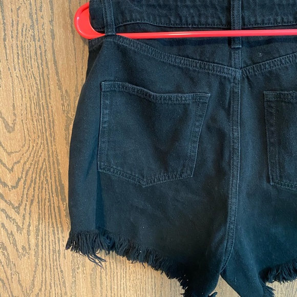 HIGHWASTED SHORTS - Picture 4 of 5